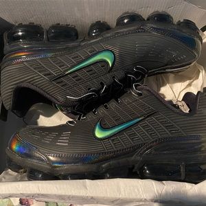 Men’s Nike Air Vapormax 360. Black/black-anthracite-black